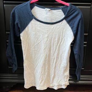 thin small quarter sleeve baseball tee